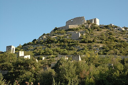 Castellas de Saint-Victor-la-Coste