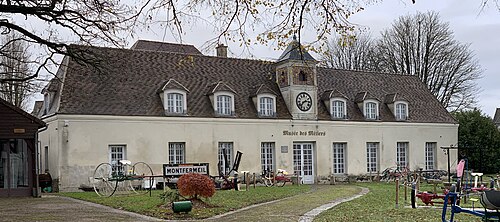 Petit Château