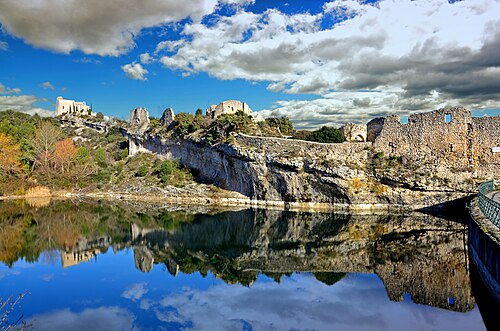 Château de Saint-Saturnin-lès-Apt