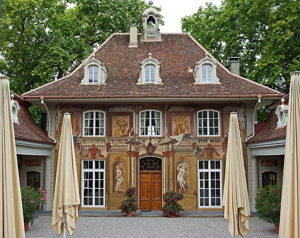 Hofgut mit Nebenbauten