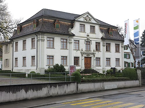 Rosenegg mit Hinterhaus (Schulhaus Museum)