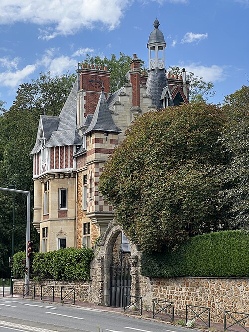 castel Aubert