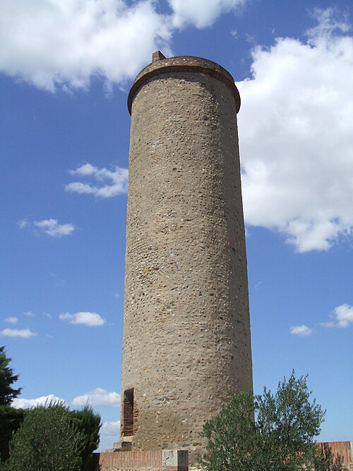 tour de Château-Roussillon