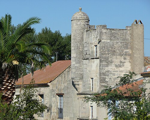 tour du Mas de la Grande Rougnouse