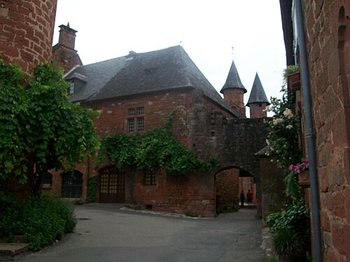 enceinte de Collonges-la-Rouge