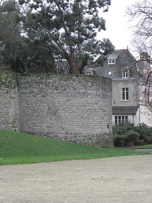 tour Saint-Julien