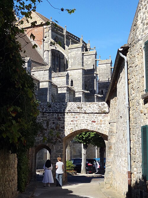 enceinte de Saint-Sulpice-de-Favières