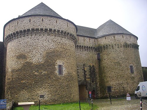 tours Paradis