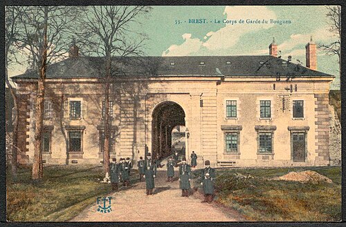 porte du corps de place du Bouguen