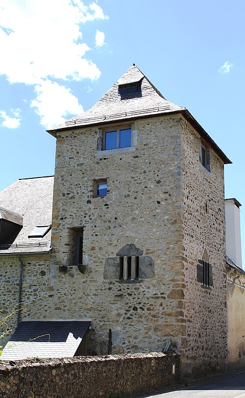 tour d'Aucun