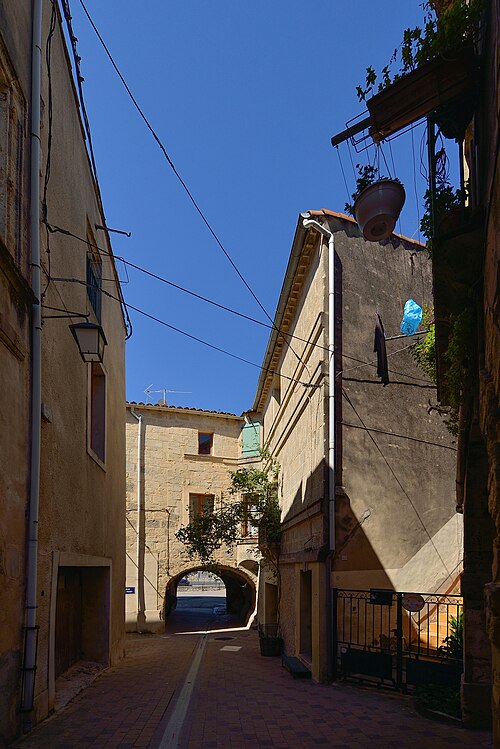 porte de ville de Montbazin