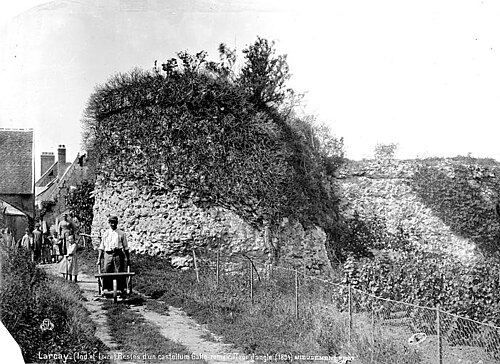 Castellum de Larçay