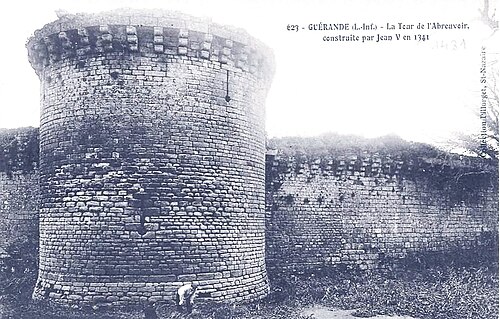 tour de l'Abreuvoir