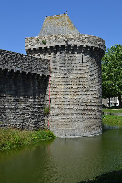 tour Sainte-Anne