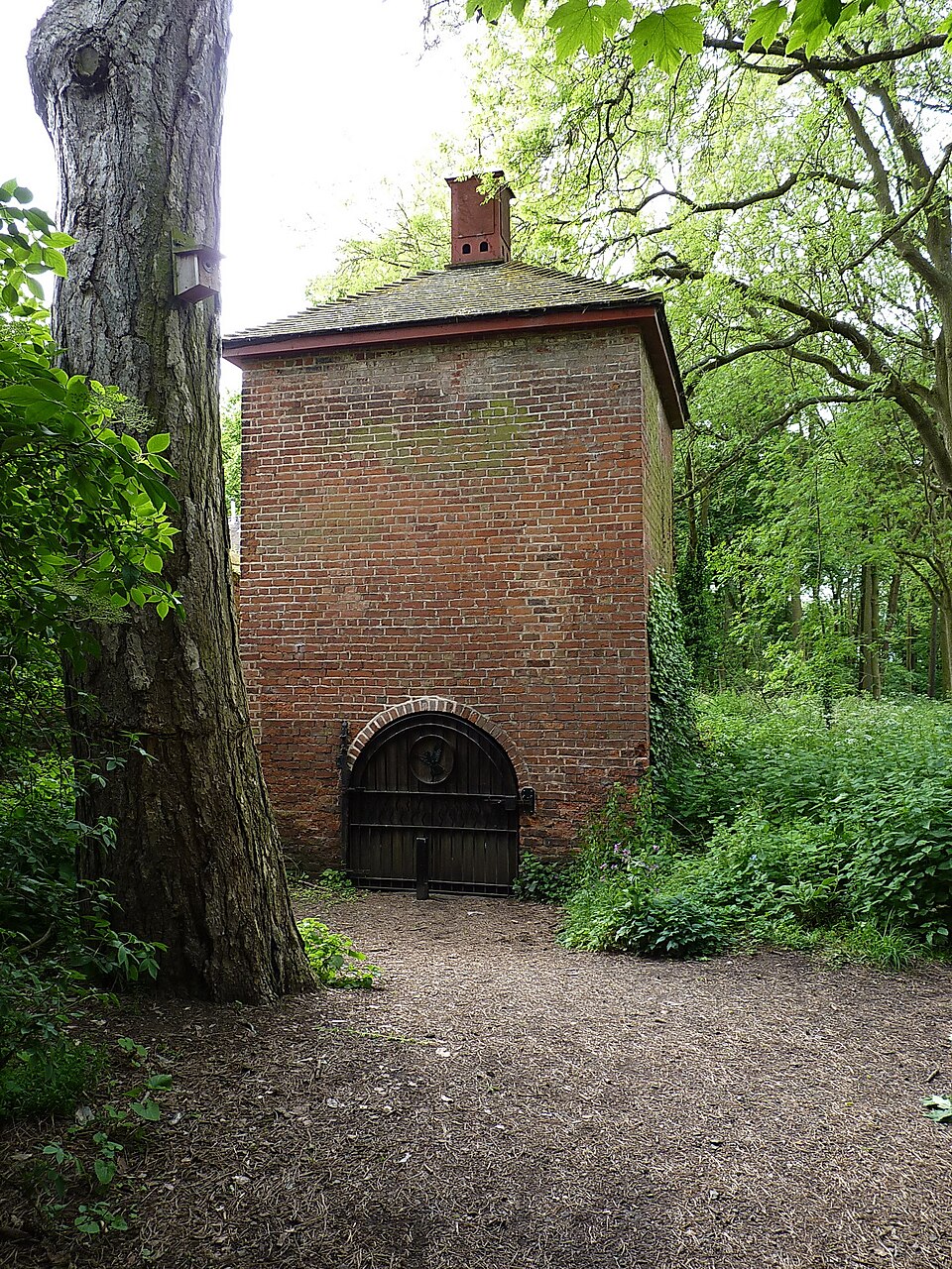Apley Castle
