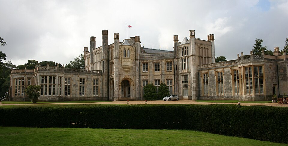 Highcliffe Castle